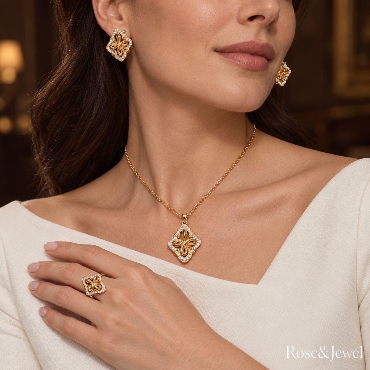 Golden Serpent Jewelry Set — model